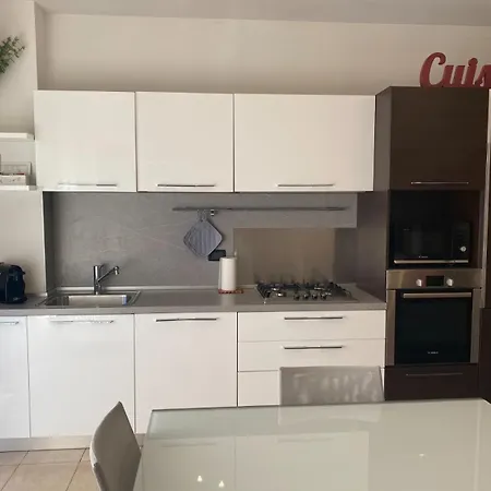 Apartamento Casa Quinto Piano - Moderno Con Garage Privato