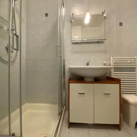 Casa Quinto Piano - Moderno Con Garage Privato Apartamento Vicenza